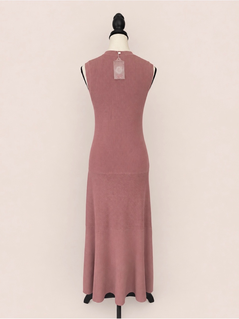12 STOREEZ Dusty Rose Sleeveless Ribbed Knit Maxi Dress XS Soft Flare Hem - Picture 6 of 14